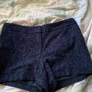 BLUE DRESS SHORTS/ SIZE SMALL